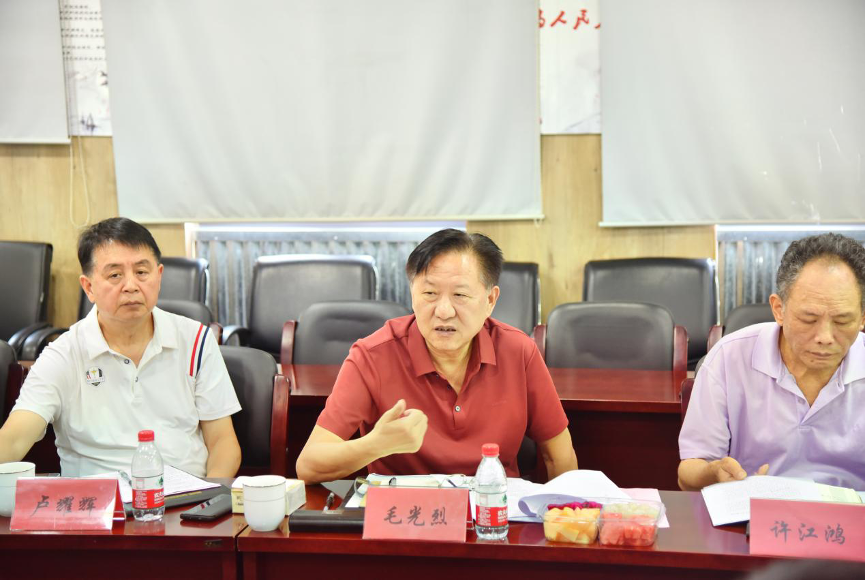 聚焦：浙江省智能制造专家委员会 毛光烈主任一行莅临爱游戏app官方下载v1.0.2考察指导
